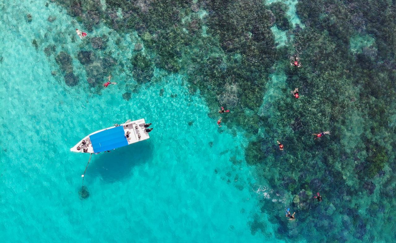 Aman Tioman Beach Resort Kampung Genting Eksteriør bilde
