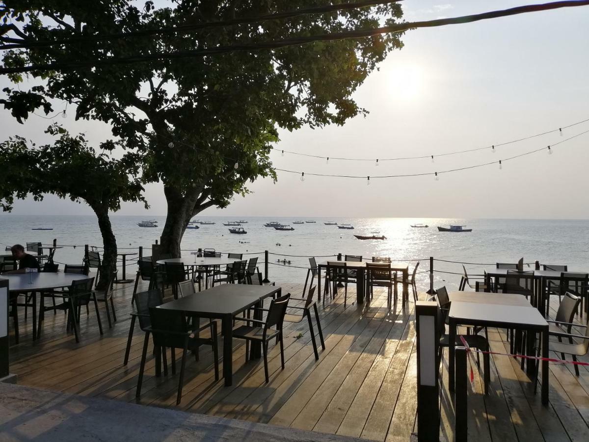 Aman Tioman Beach Resort Kampung Genting Eksteriør bilde